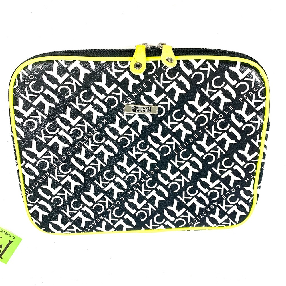Kenneth Cole Reaction Tablet Electronics Case